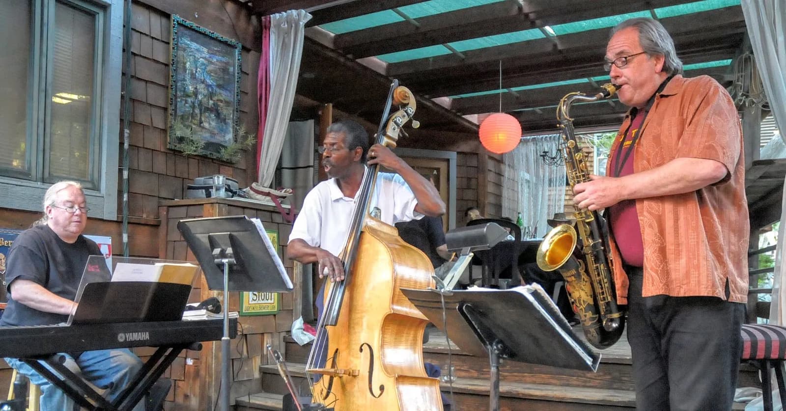 jazz night@ ferro's restaurant