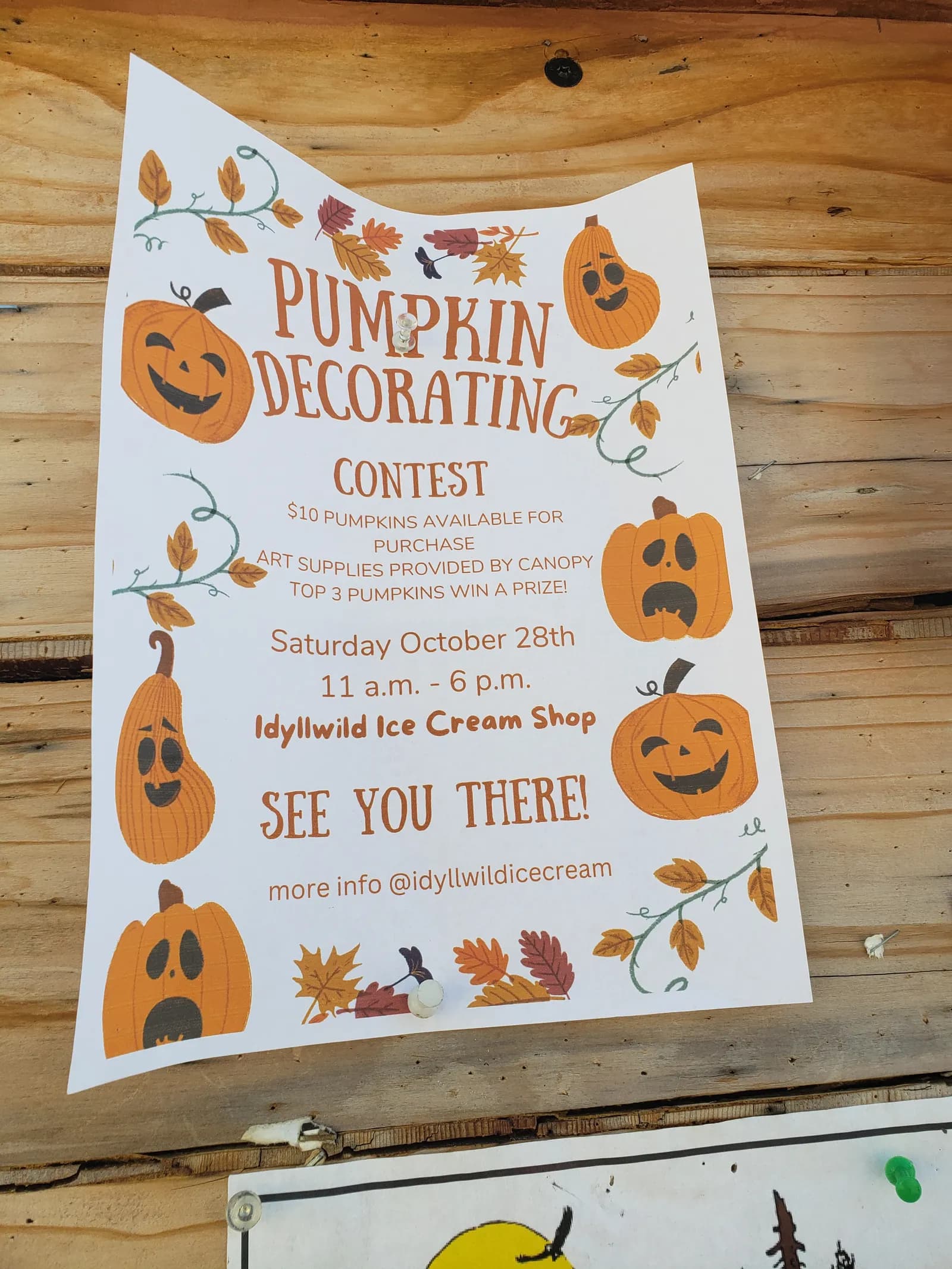 pumpkin decorating contest@ idyllwild ice cream shop